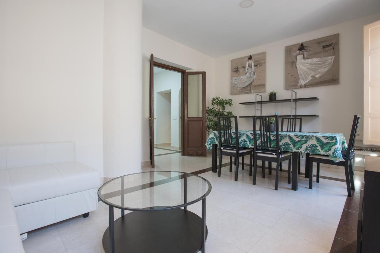 דירות Carreteria 73 Malaga Center מראה חיצוני תמונה